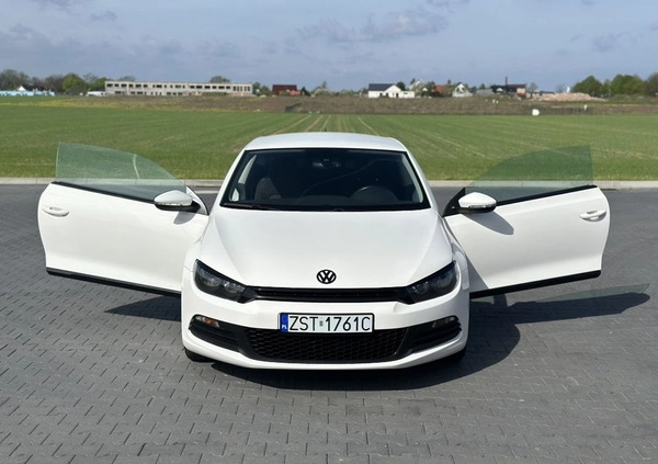 Volkswagen Scirocco cena 29900 przebieg: 184000, rok produkcji 2011 z Jarocin małe 37